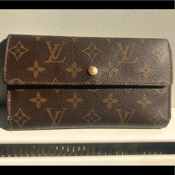 Louis Vuitton Handbags - Louis Vuitton Porte Trésor Pre-loved Wallet